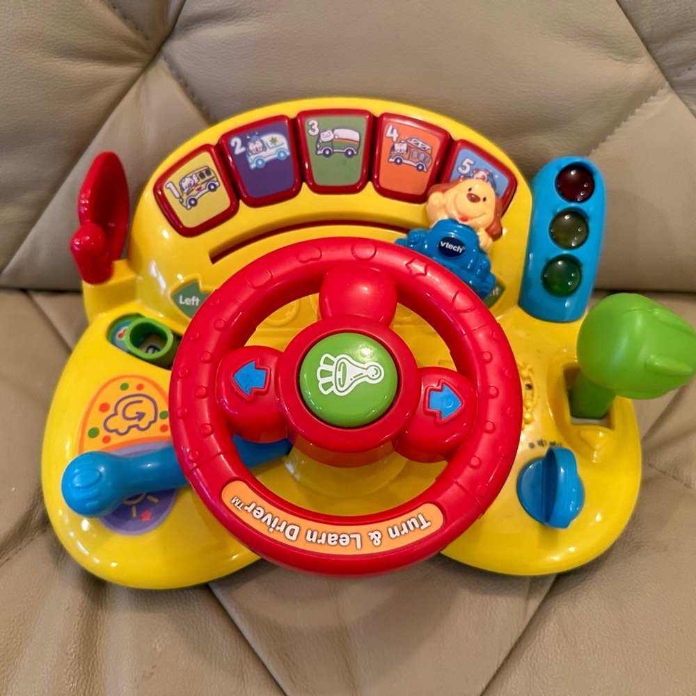 VTECH Turn & Learn Driver Steering Wheel Toy-Horn Music Animals Numbers Songs